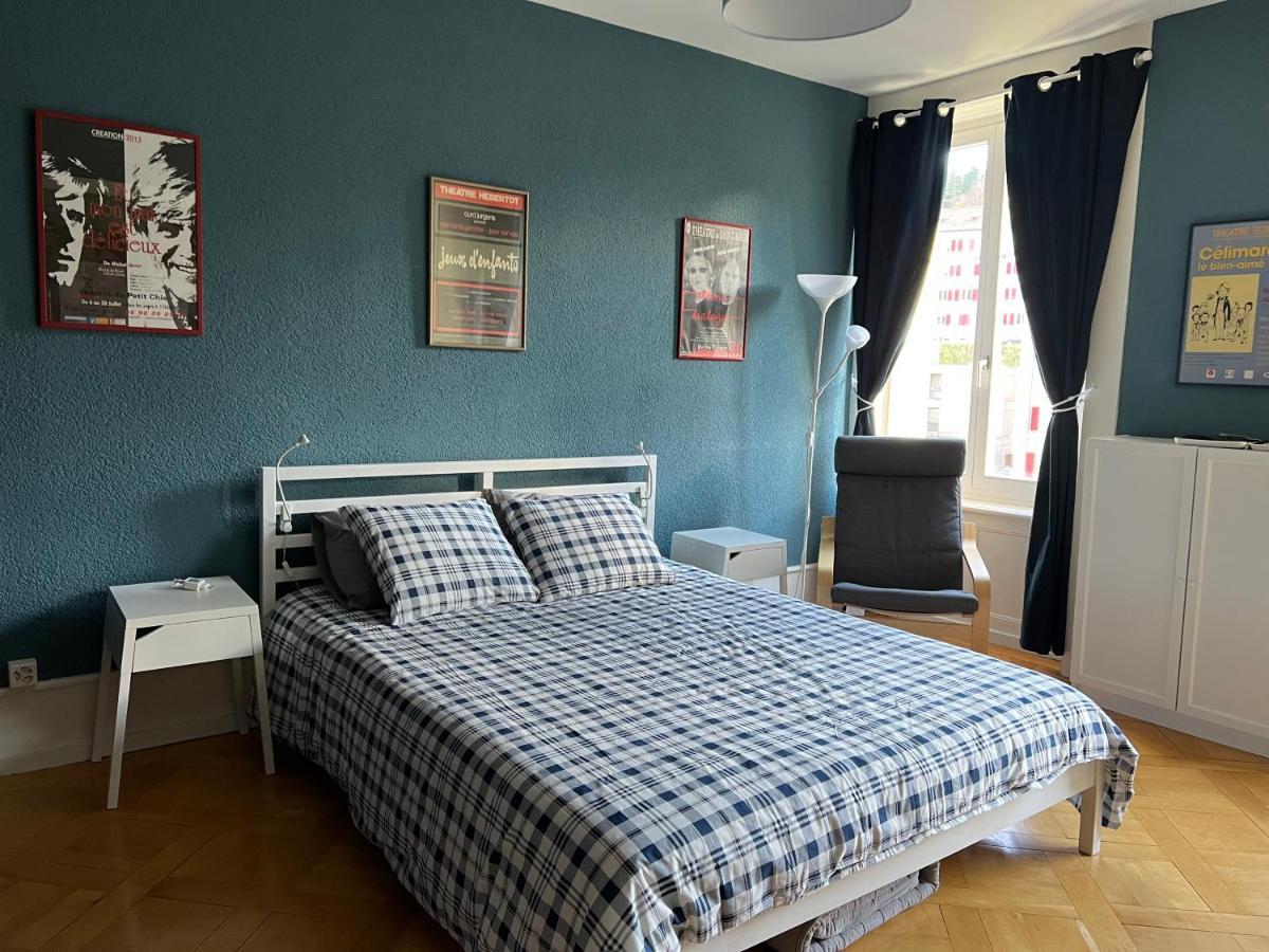 Le Locle : Bel Appartement Chaleureux 外观 照片